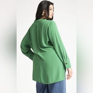 Eloquii green longsleeve blouse